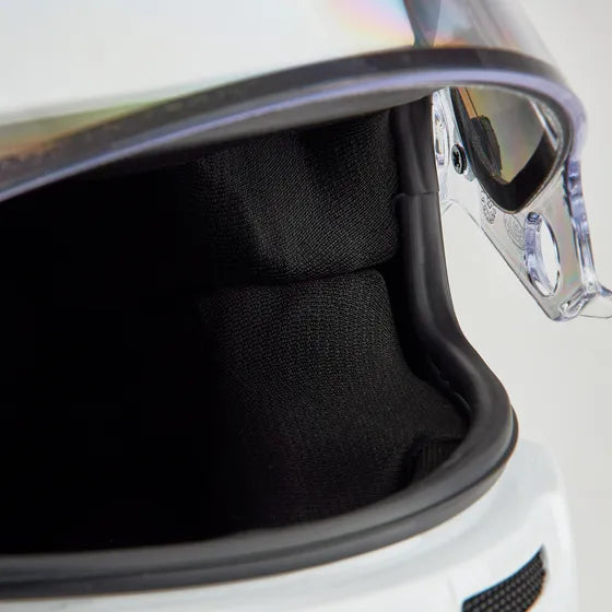 Bell karting helmet eye port