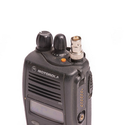 Motorola radio with external antenna connector