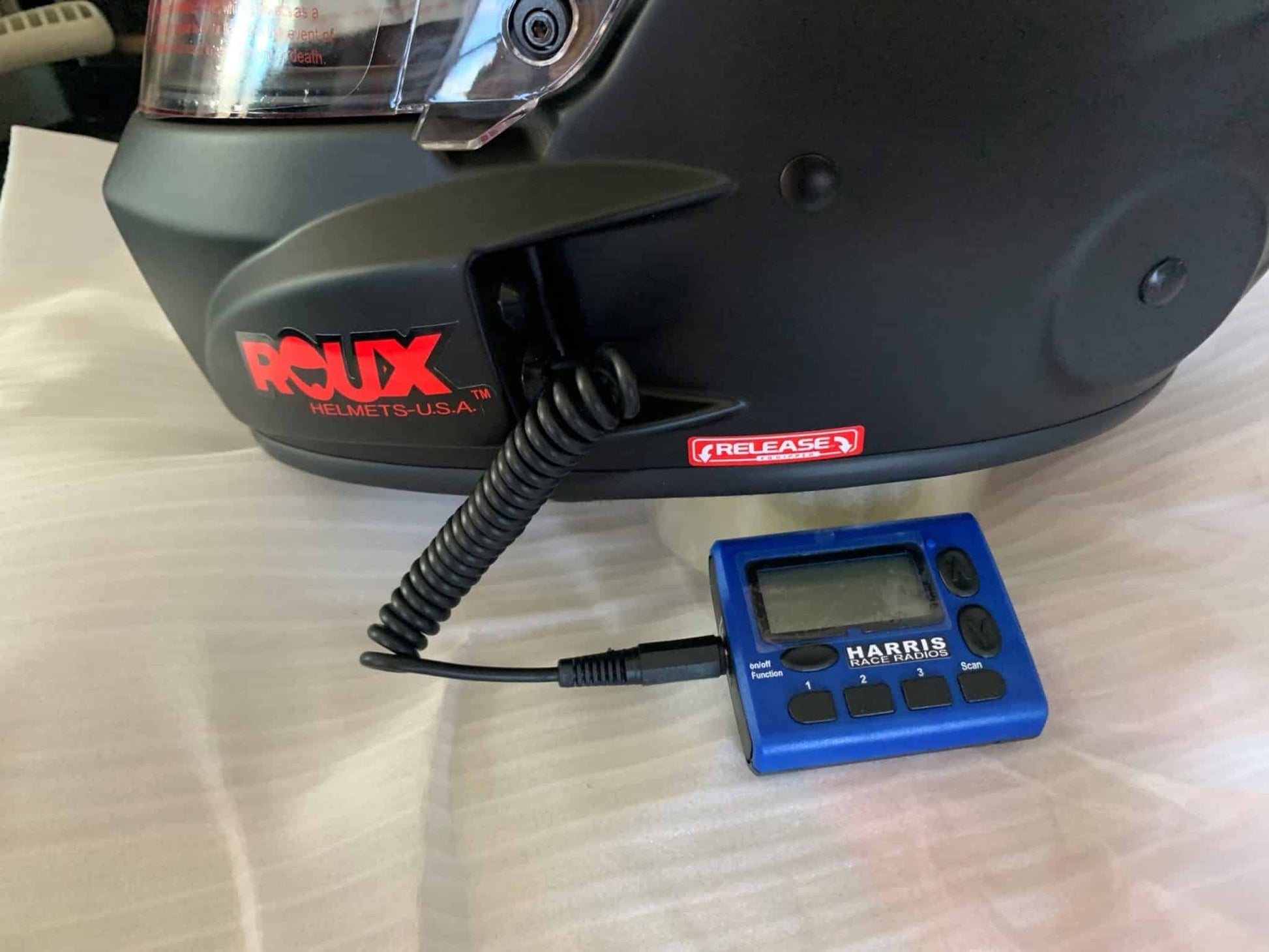 Roux Helmet with one way speedway receiver raceceiver